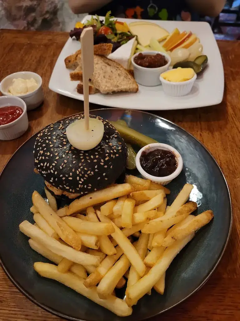 Kings Arms_Kingdom_slider_image_2