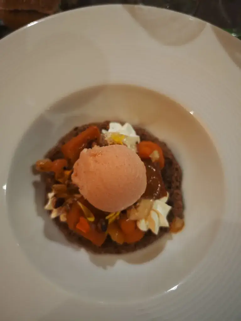 Jenny Bouvier_Domaine la Grange à Jules_Chapeiry_review