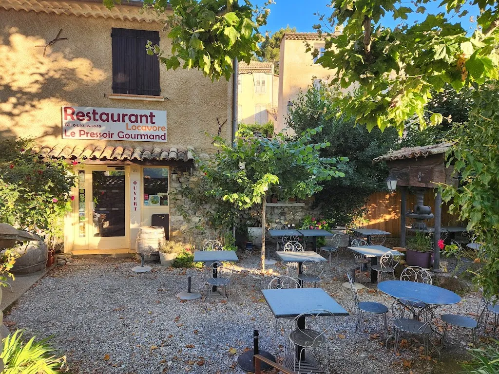 Catriona Au_Le Pressoir Gourmand Restaurant Locavore à Mézel_Mézel_review