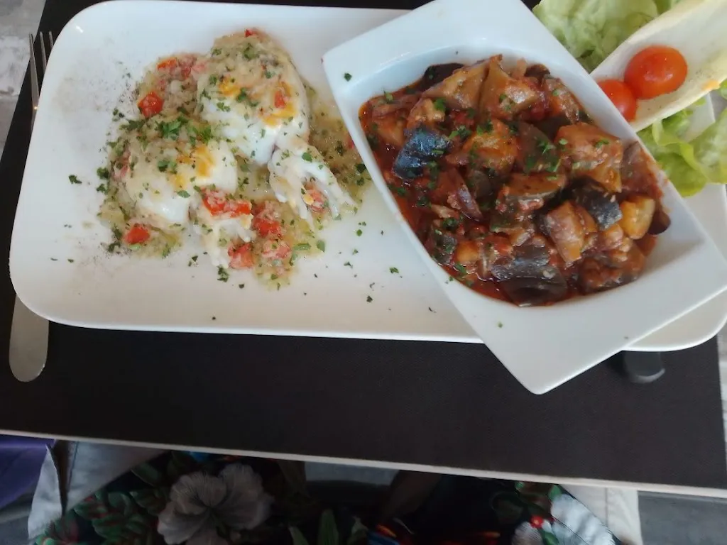 sylvia agot_Brasserie Le HK_Saint-Laurent-des-Arbres_review