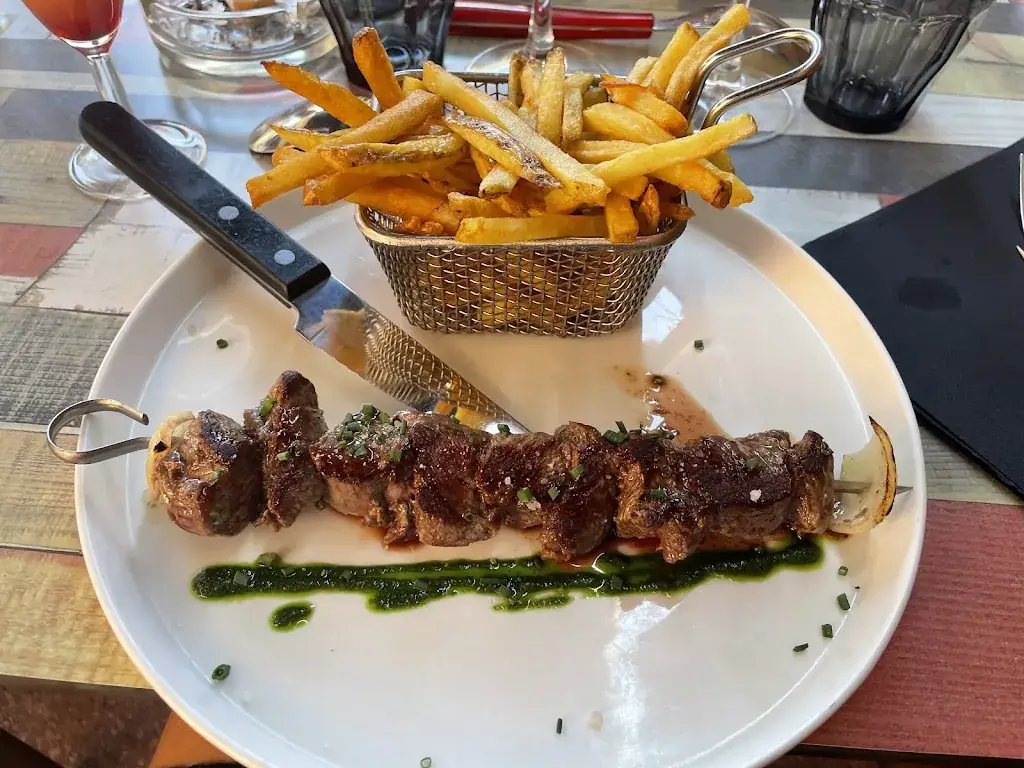 caro line_Le P'tit St loup_Saint-Loup-Cammas_review