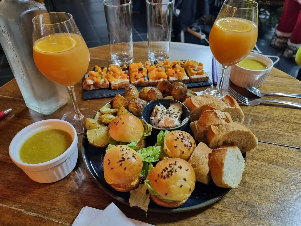 Marie May Mizu_K.CO Café_Saint-Lys_recensione