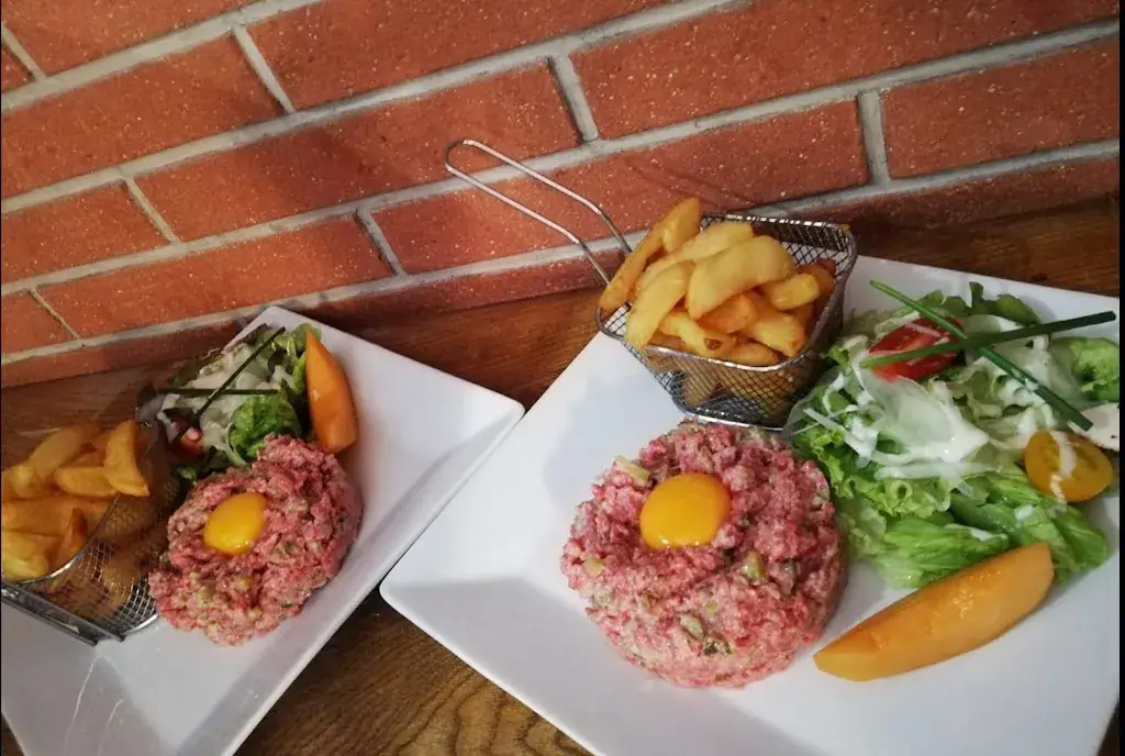 Restaurant le Commerce - Chez Camille et Steph_Saint-Lys_slider_image_2