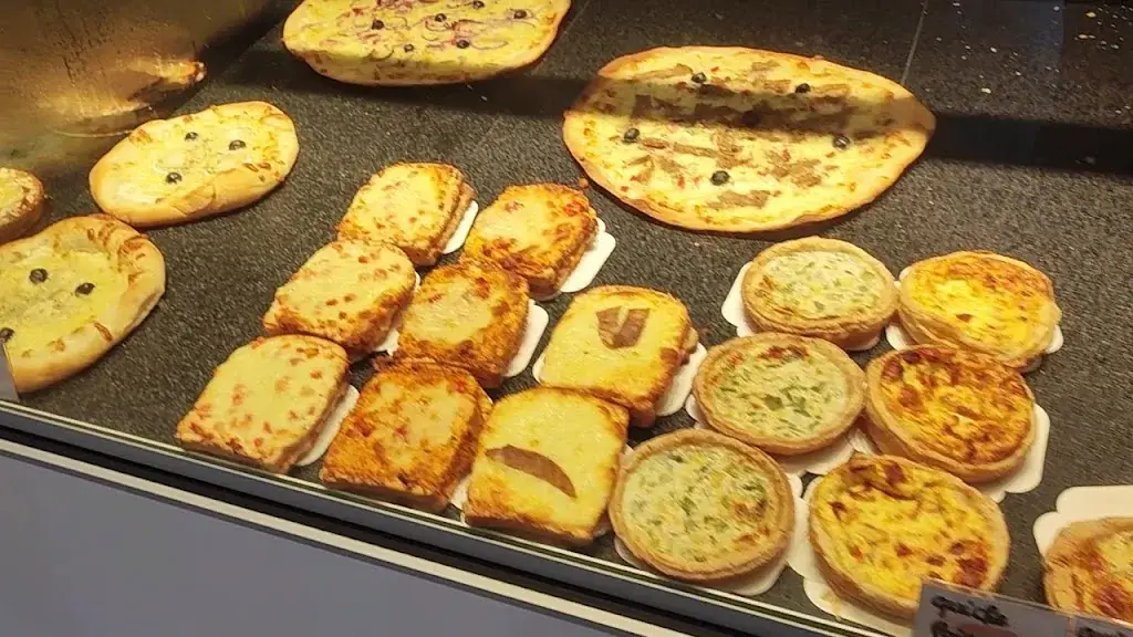 Les Halles des Gourmands_Saint-Laurent-de-la-Salanque_slider_image_2