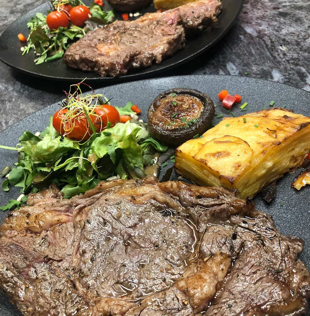 Le Mas Restaurant Traiteur_Saint-Laurent-de-la-Salanque_slider_image_3