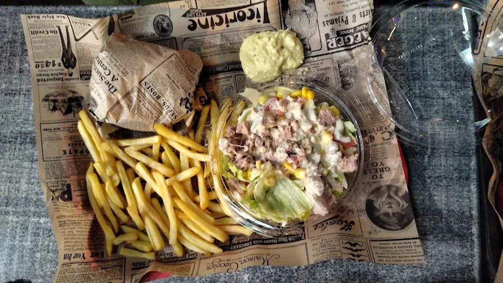 Menu_CHEZ MOMO_Saint-Laurent-de-la-Salanque_image_4