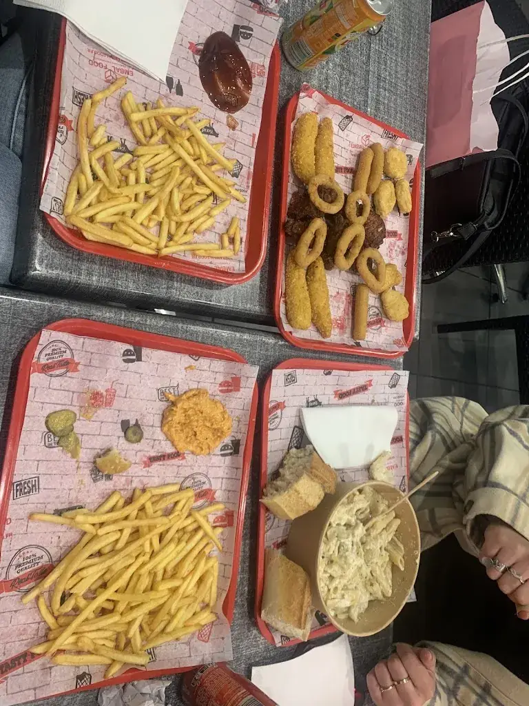 Menu_CHEZ MOMO_Saint-Laurent-de-la-Salanque_image_6