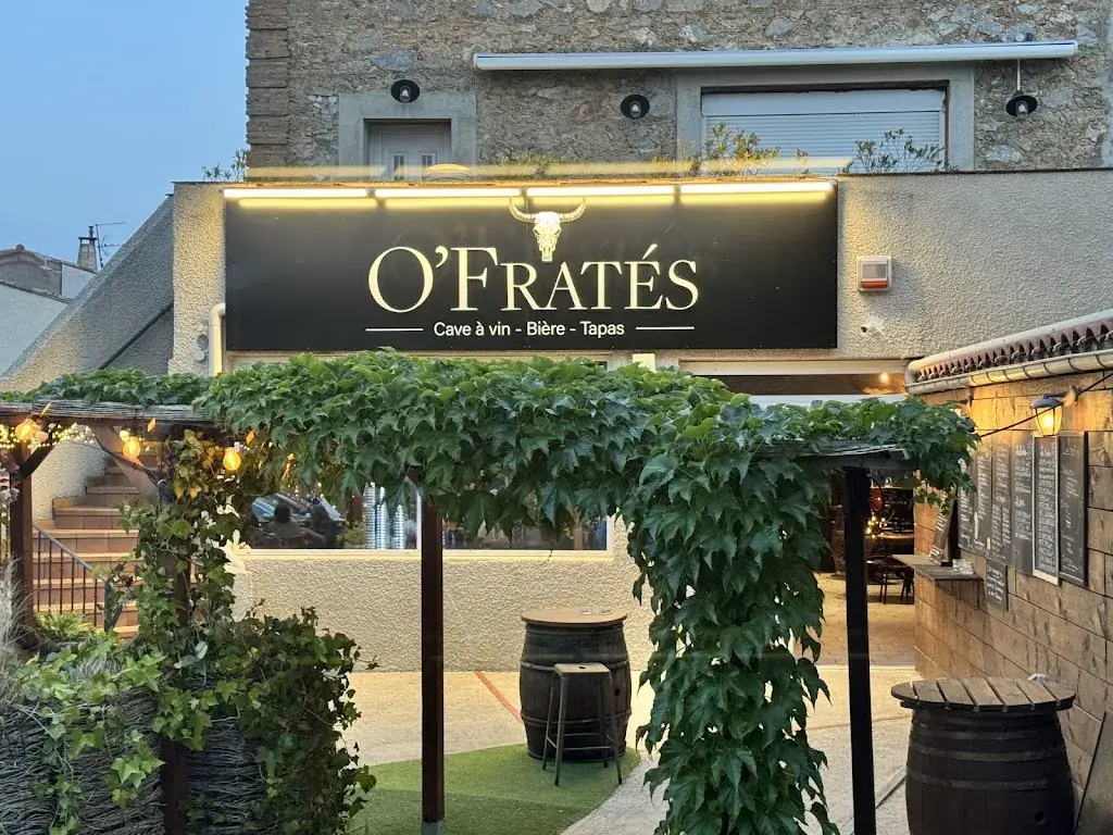 Emmanuelle Lamouroux_O'FRATÉS_Saint-Laurent-de-la-Salanque_review