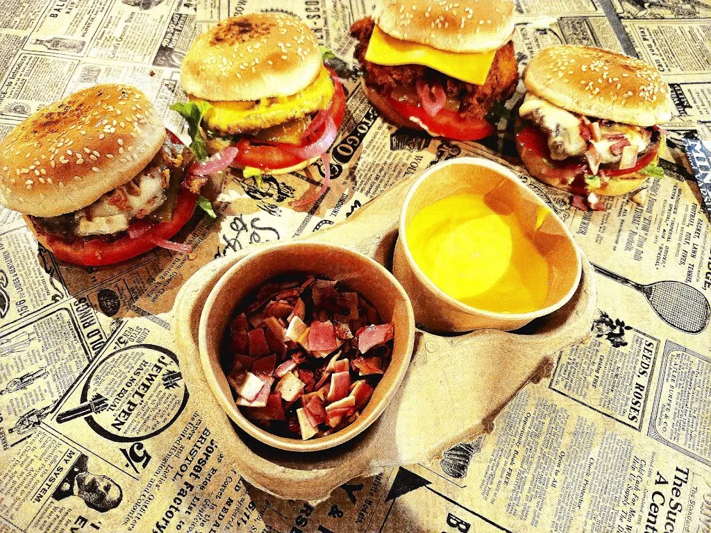 M&D Food restaurant in Saint-Laurent-de-la-Salanque