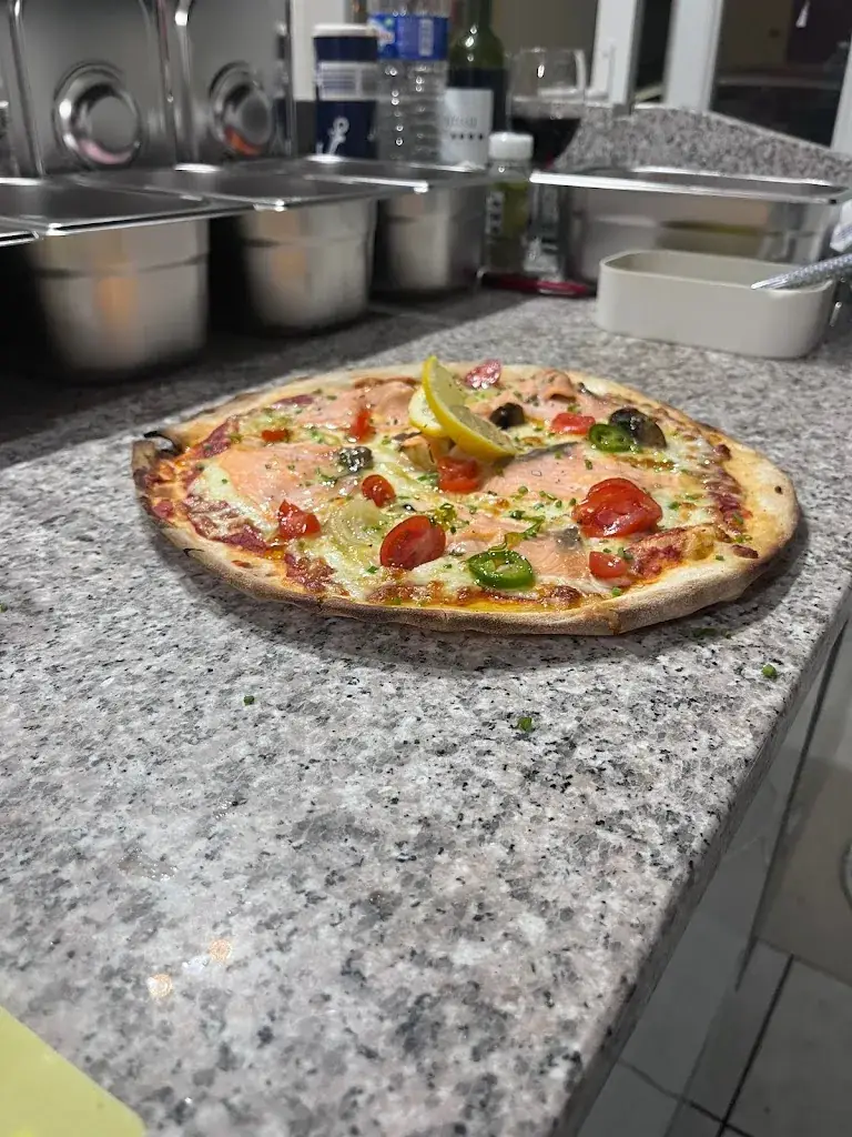 Menu_Pizzeria chez Leo_Saint-Laurent-de-la-Salanque_image_5