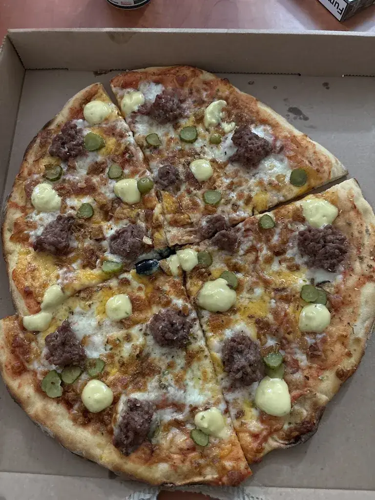 Menu_Pizzeria chez Leo_Saint-Laurent-de-la-Salanque_image_6