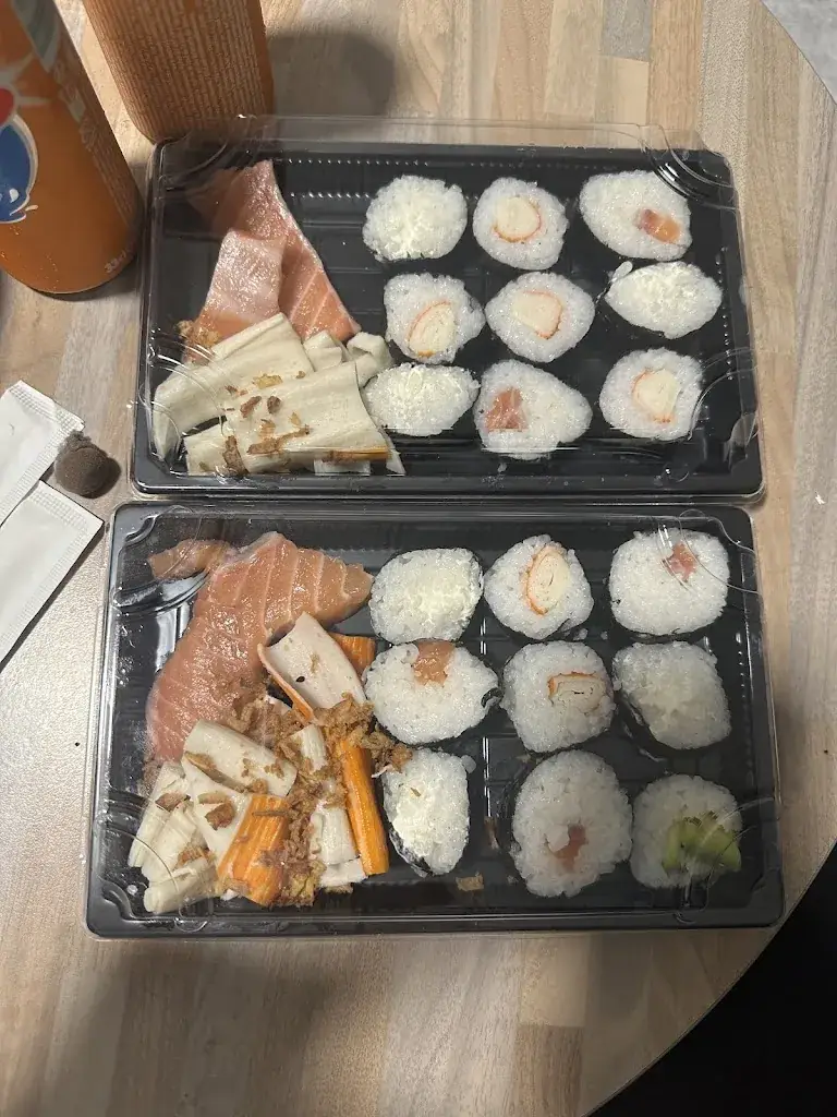 aurelie cagnazzoli_Livraison Sushi Burger 66_Saint-Laurent-de-la-Salanque_recensione