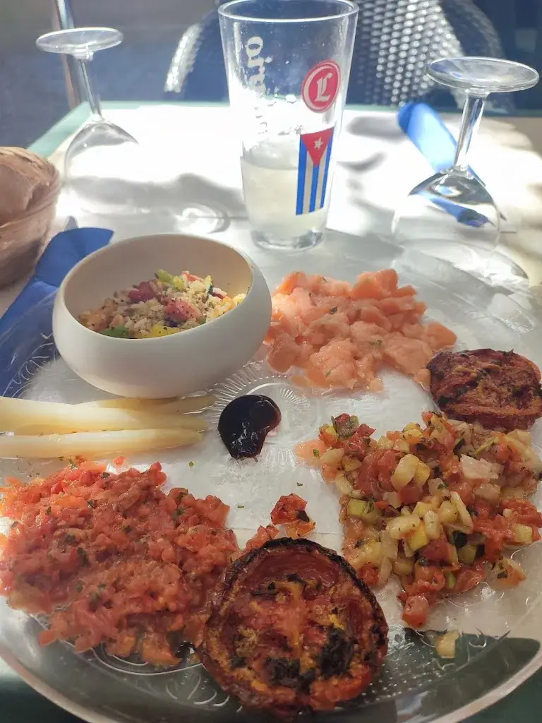 Diane Blin_Café des autobus_Saint-Martin-de-Londres_recensione