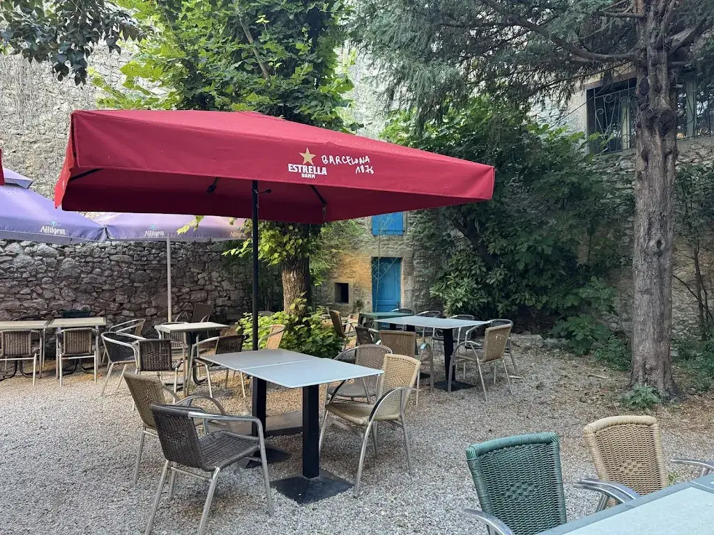 Café des autobus restaurant à Saint-Martin-de-Londres