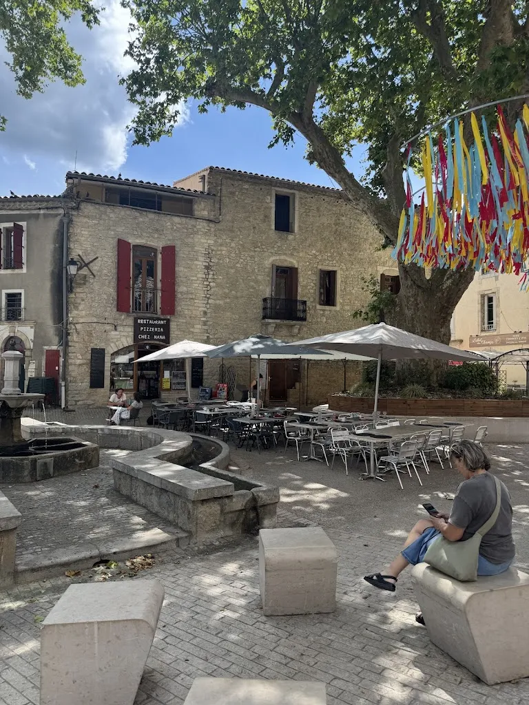 Pizzeria chez nana_Saint-Martin-de-Londres_slider_image_3