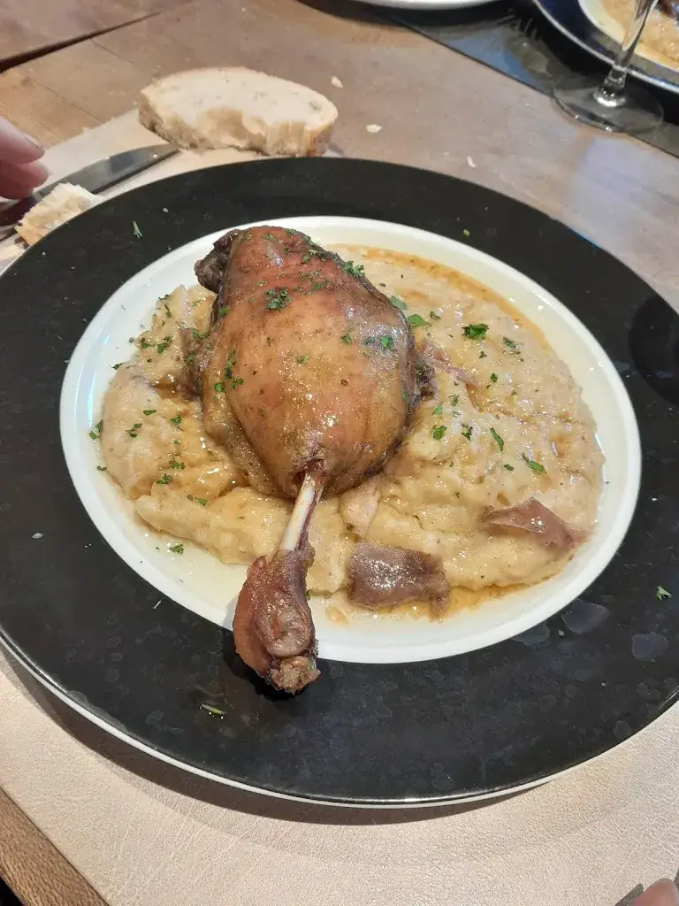 Auberge de la Cote_Thurins_slider_image_2