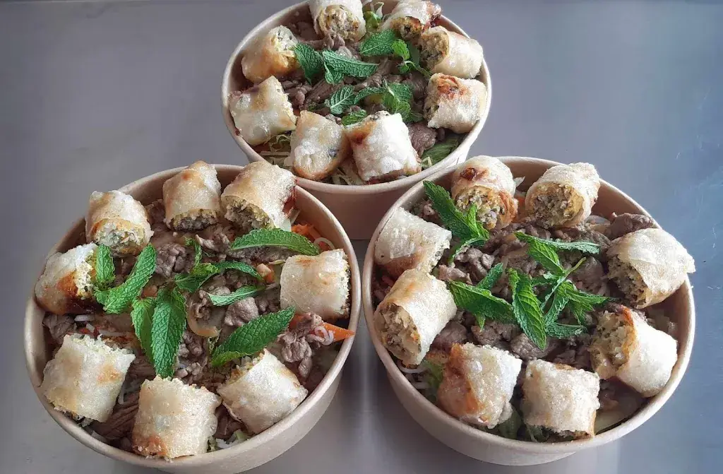 Ché & Vous Traiteur Asiatique_Saint-Nauphary_slider_image_1