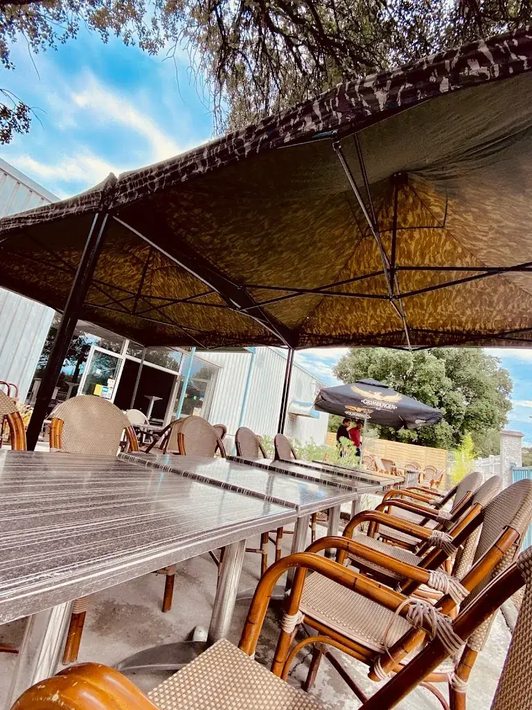 Restaurant/Brasserie l'Hadrien restaurant in Saint-Mathieu-de-Tréviers