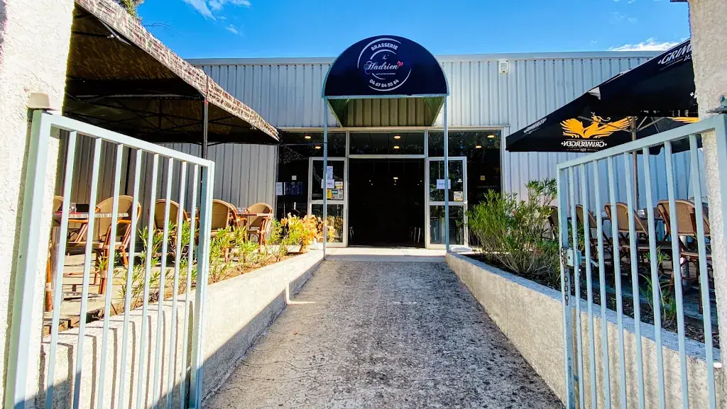 Restaurant/Brasserie l'Hadrien_Saint-Mathieu-de-Tréviers_slider_image_3