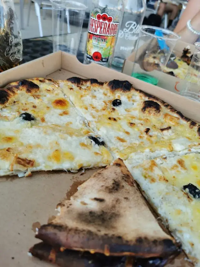 Menu_Phil' Pizza_Saint-Mathieu-de-Tréviers_image_2