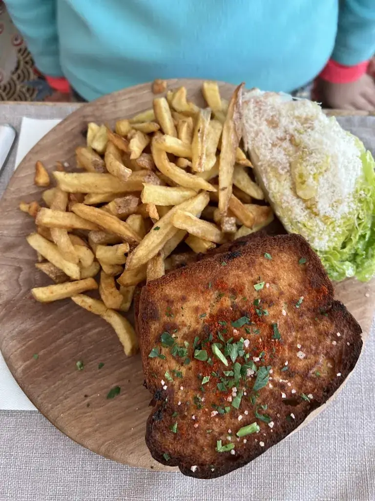 Miguel Angel Ortega Subires_Restaurant böbby_Saint-Lary-Soulan_review