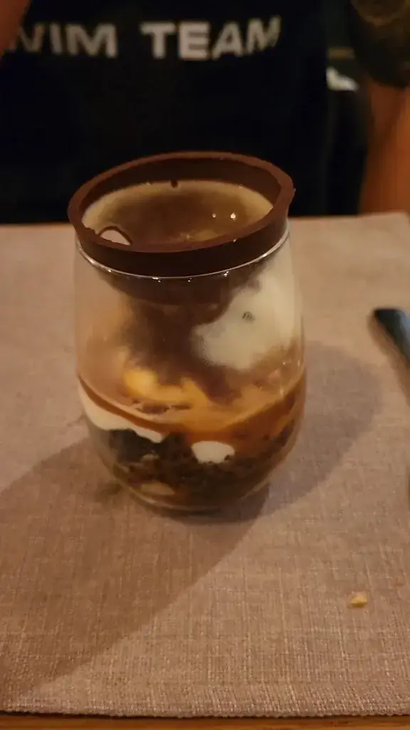 Restaurant böbby_Saint-Lary-Soulan_slider_image_2