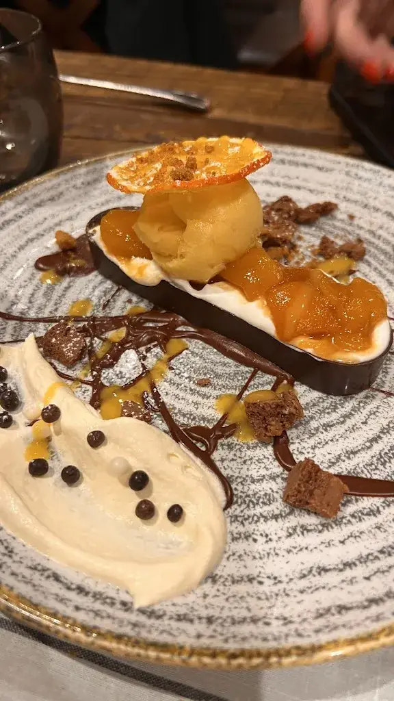 Olga Vechirko_Restaurant La grange_Saint-Lary-Soulan_review