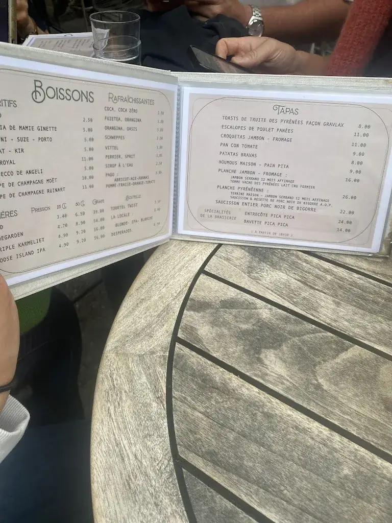 Menu_Restaurant Izard Café Central _Saint-Lary-Soulan_image_3