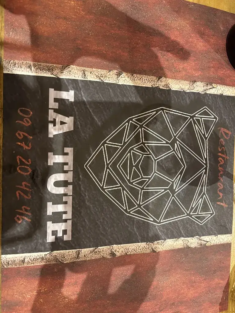 Jason MH_La Tute_Saint-Lary-Soulan_review