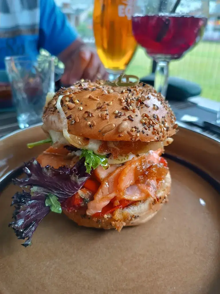 Menu_L atelier du burger_Saint-Lary-Soulan_image_7