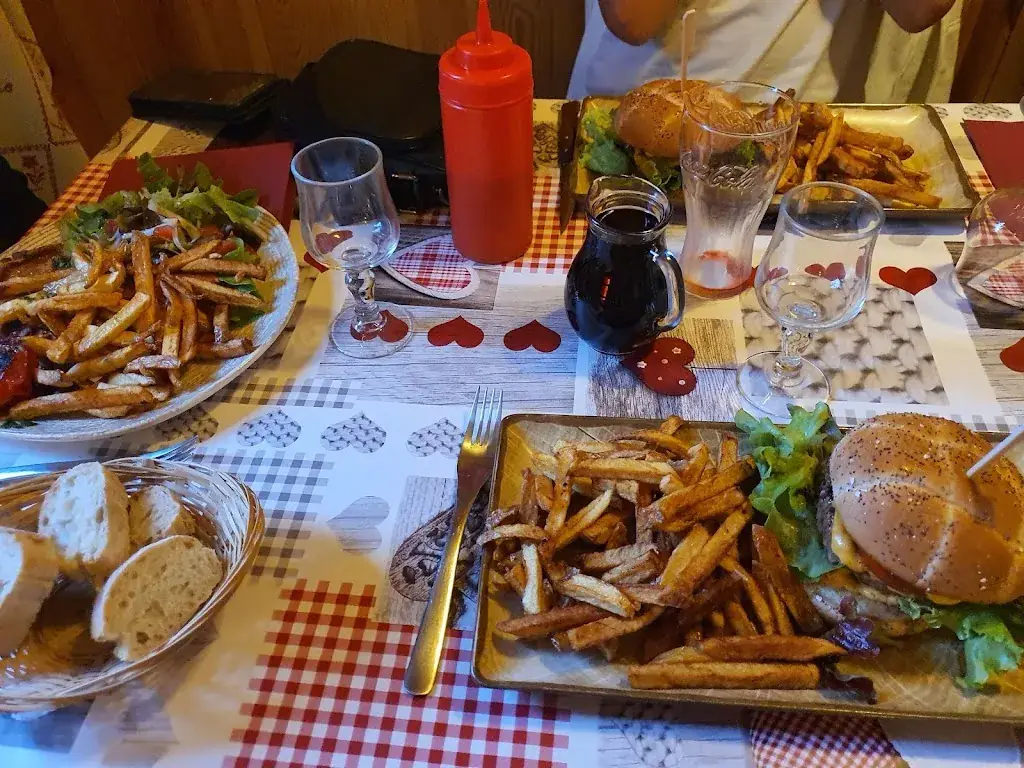 NATHALIE MAHOUASSE_Restaurant l'Edelweiss_Saint-Lary-Soulan_review