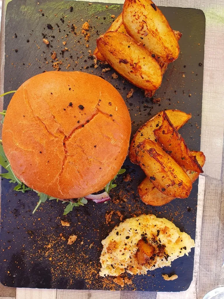 Holistic Therapy_Top Ski Bar_Saint-Lary-Soulan_review