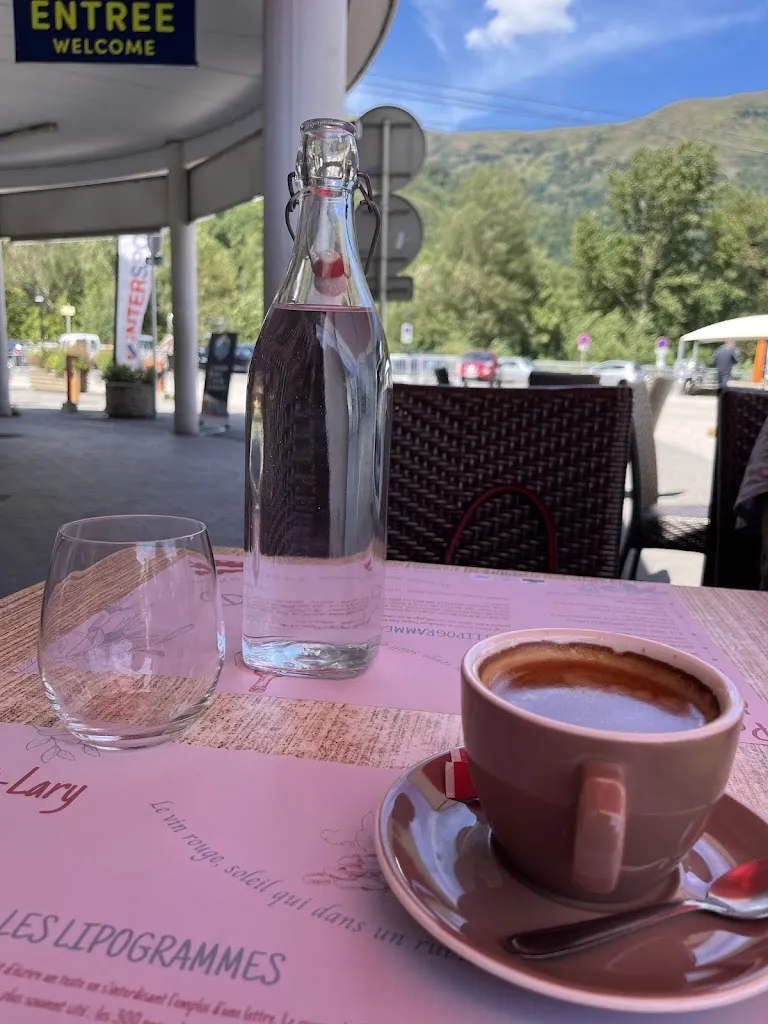 JOHN JOHNNY BRAVO_Brasserie Le Téleph'_Saint-Lary-Soulan_review