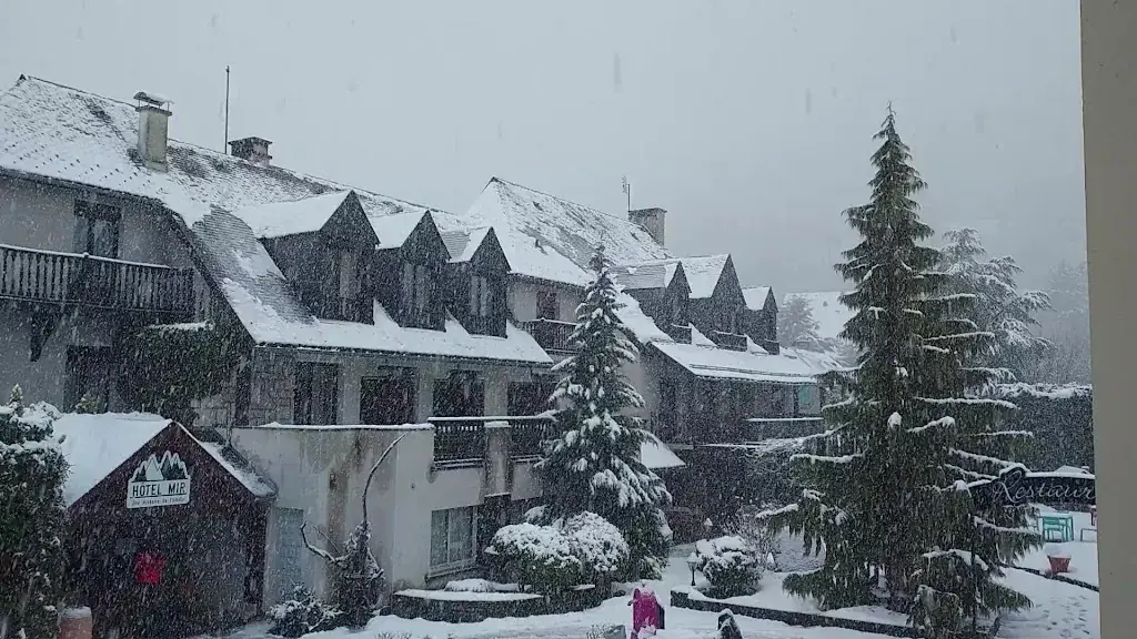 Hôtel Mir restaurant in Saint-Lary-Soulan