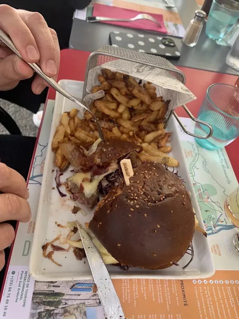 Menü_Restaurant LE Marmitroll_Meysse_Bild_9