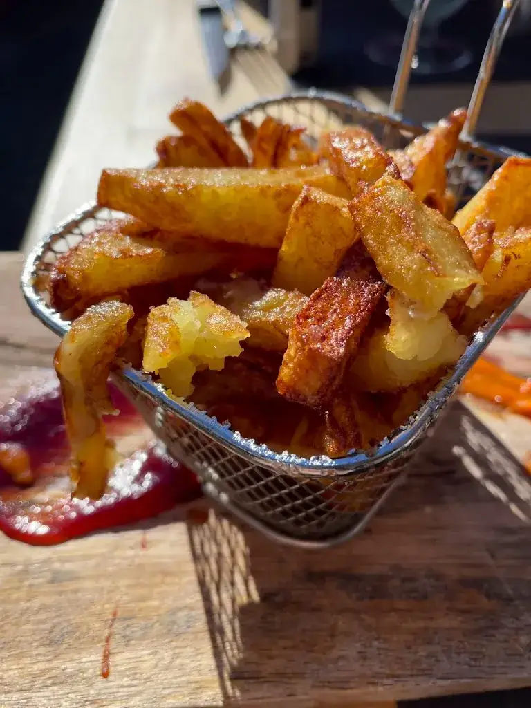 Le Bistro pastoral_Azet_slider_image_2