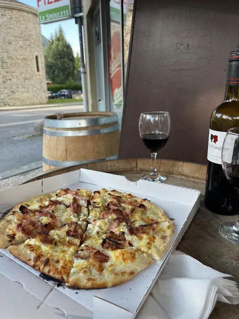 Shelley girvan_Pizza Le Spioulets_Saint-Lary-Soulan_review