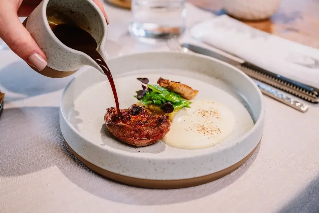 Erassens_Sailhan_slider_image_3