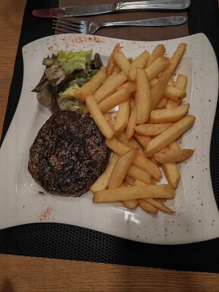 R. Hly_Les Tables de la Fontaine_Vielle-Aure_review