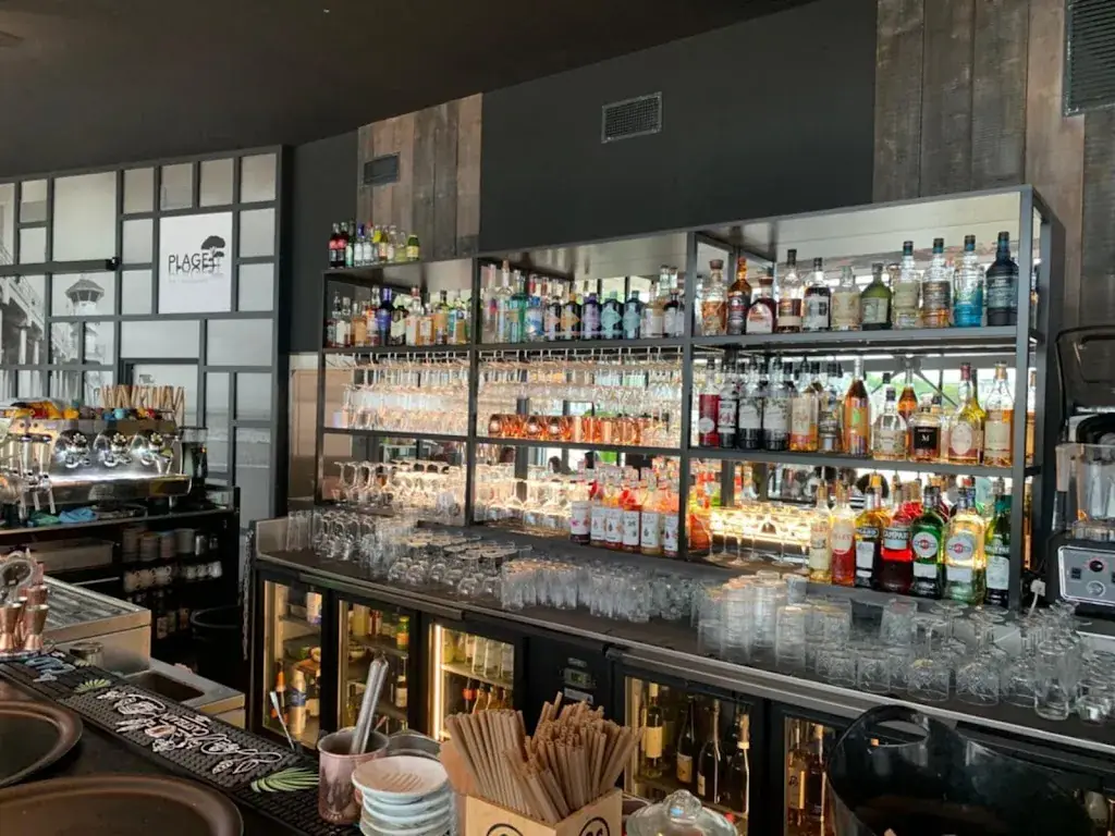 La Plage_Saint-Nazaire_slider_image_3