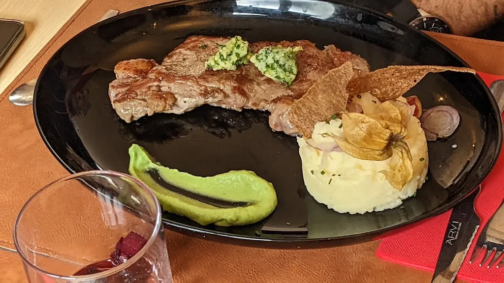 Le Physalis_Saint-Nazaire_slider_image_2