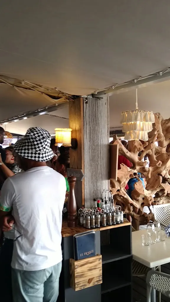 Le France - Restaurant de plage_Saint-Nazaire_slider_image_2