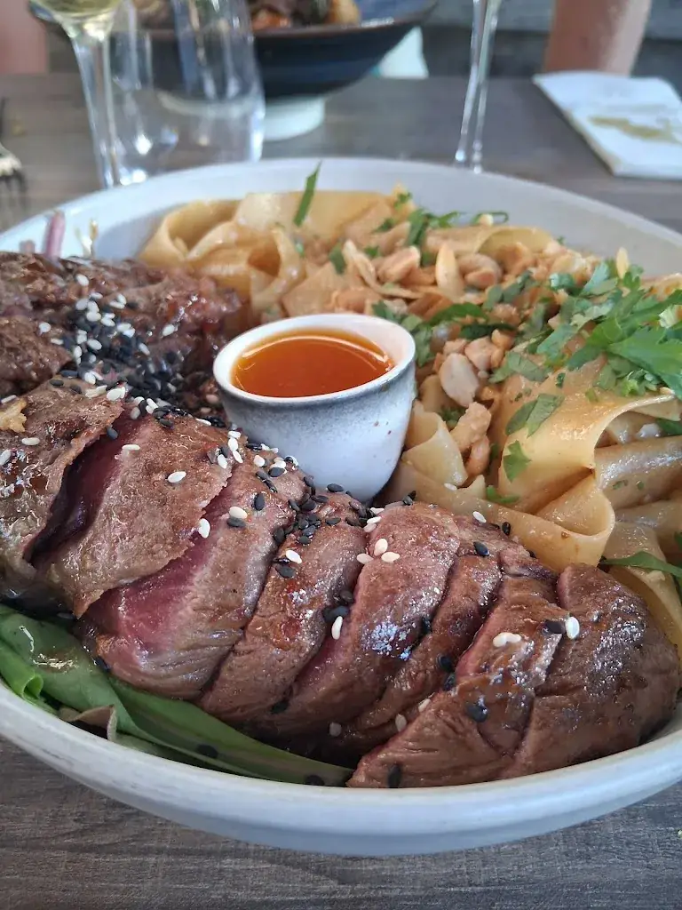 Restaurant La Compagnie Franco Thaïe_Saint-Nazaire_slider_image_3