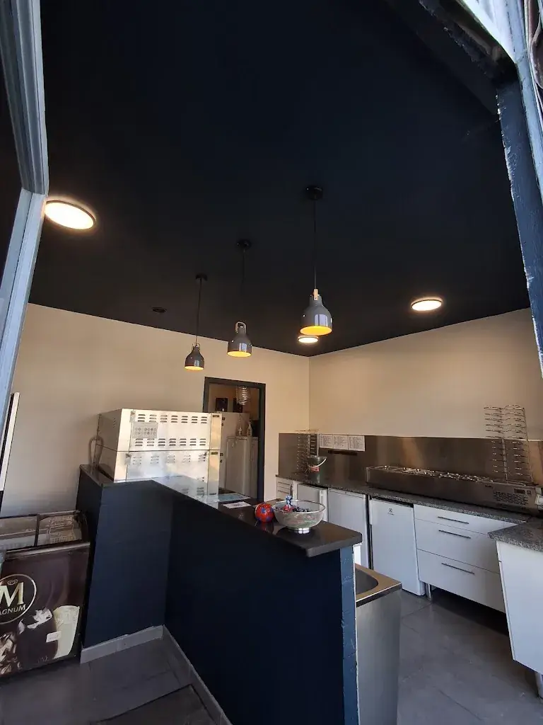 Pizza Vaness_Saint-Paul-Cap-de-Joux_slider_image_3