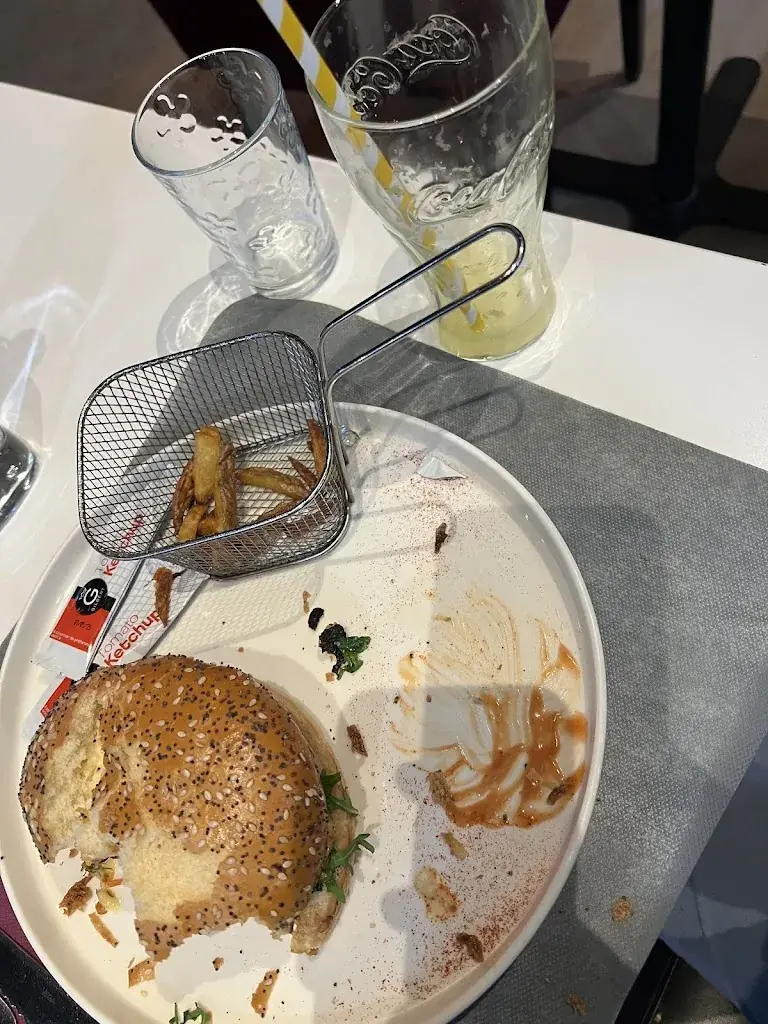 thouraya madi vitta_Ô Pas Sage_Saint-Orens-de-Gameville_review