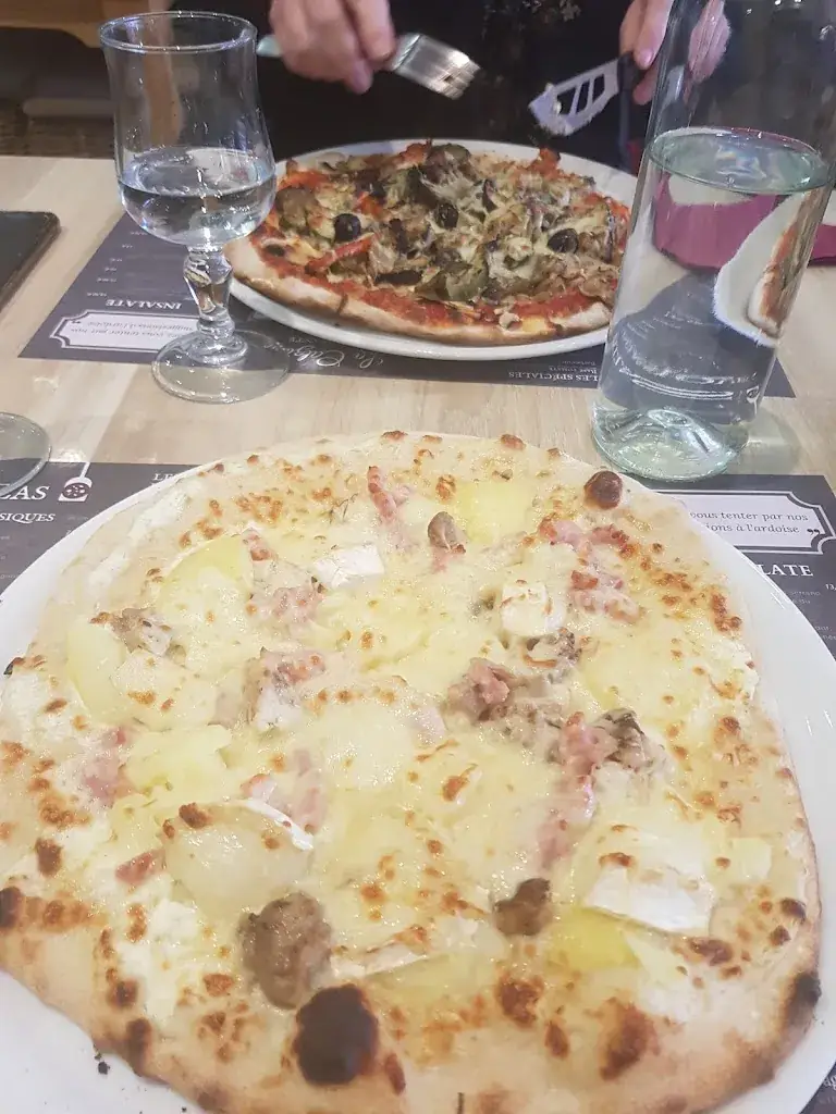 Menu_Pizzeria LA CALZONE_Saint-Orens-de-Gameville_image_7