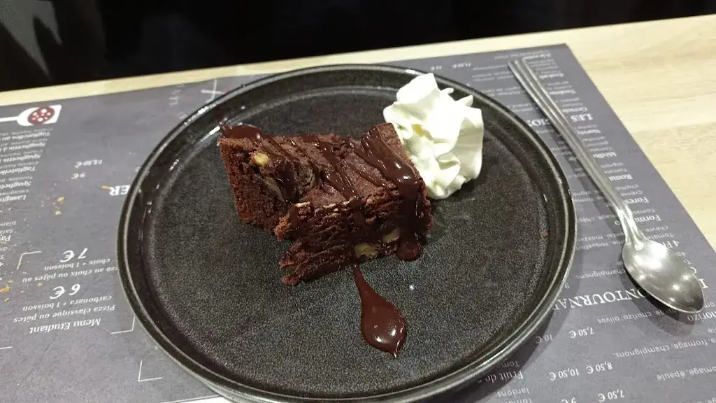 Menu_Pizzeria LA CALZONE_Saint-Orens-de-Gameville_image_9