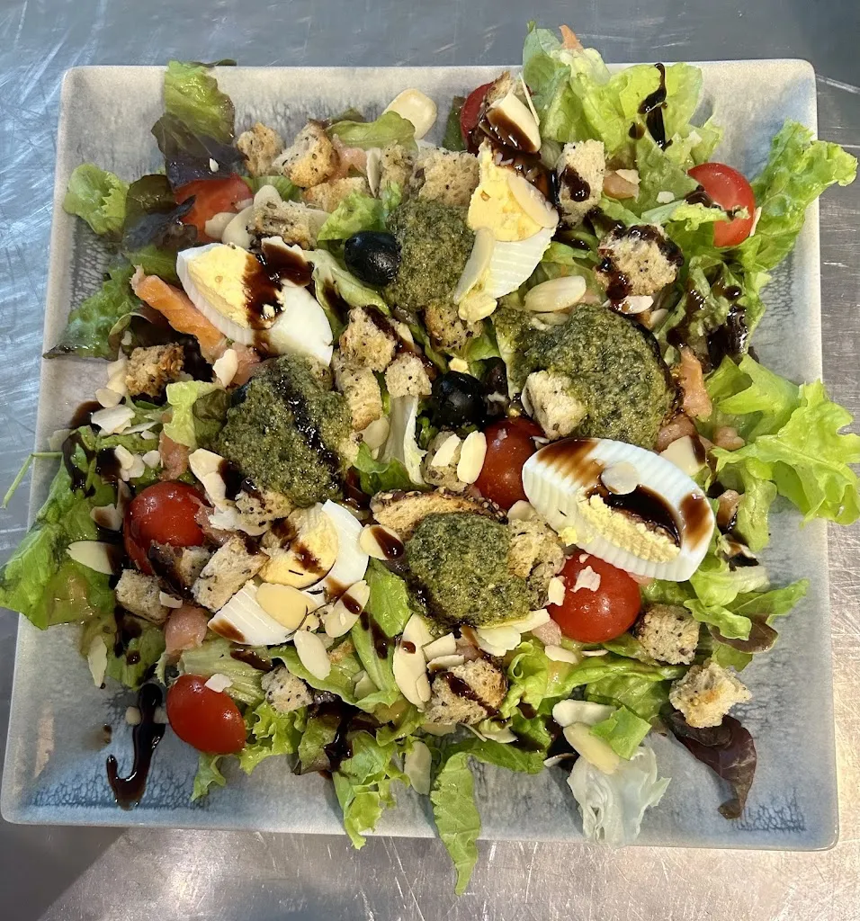 Brasserie Les Deux Moi Z'elles_Saint-Paul-de-Fenouillet_slider_image_3