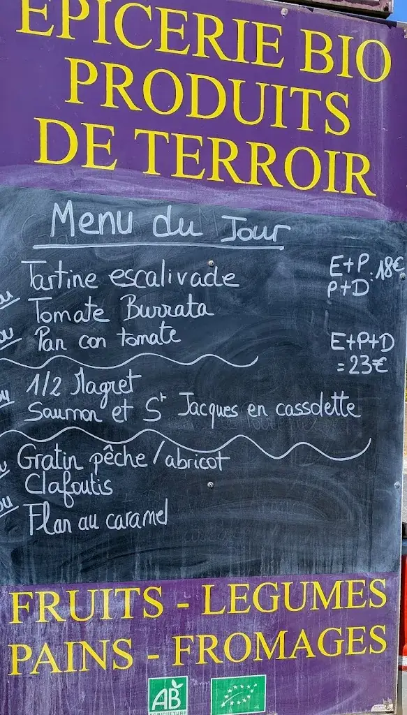 Sophie MAHOUIN_Mas Peyre Fils Et Fille_Saint-Paul-de-Fenouillet_review