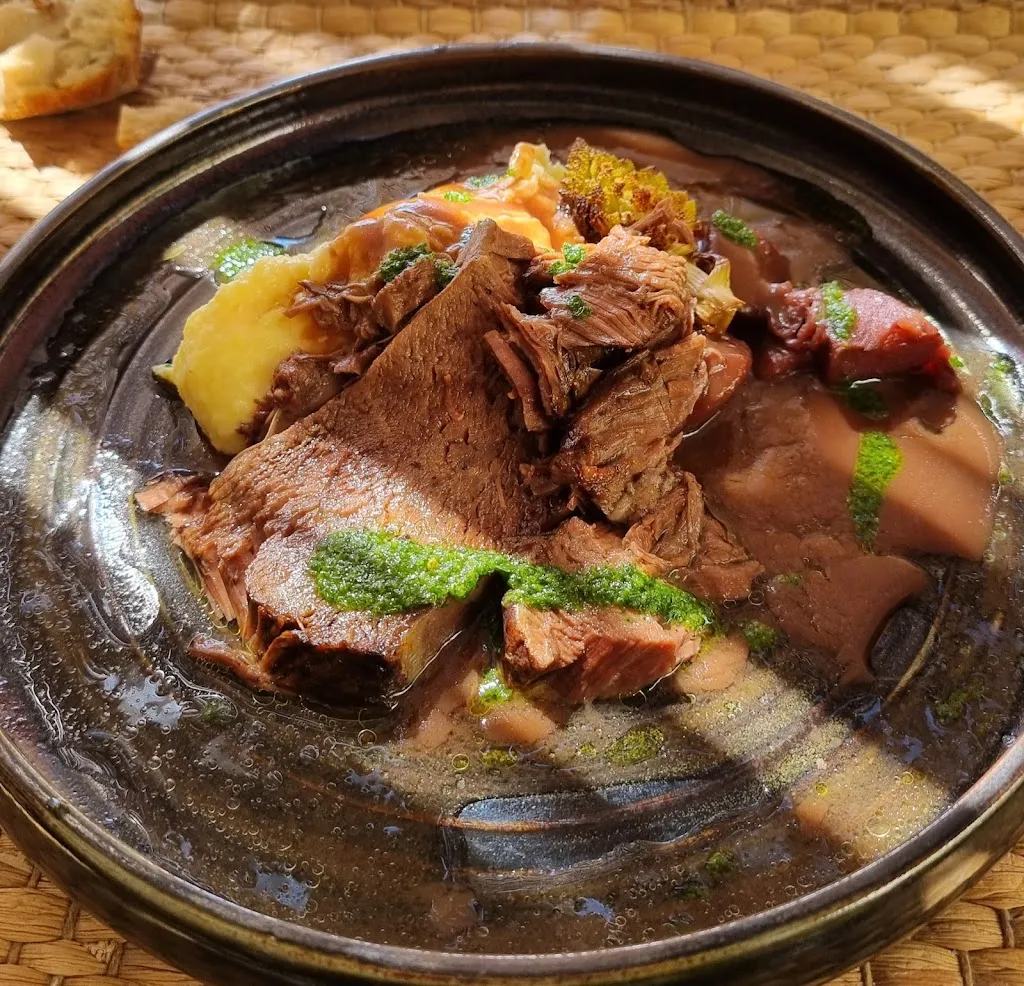 MAMA_Maubec_slider_image_2